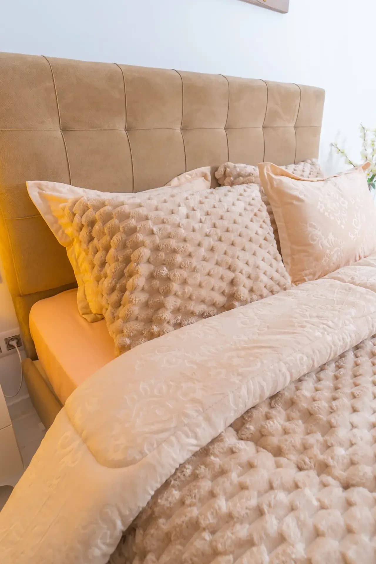Couette Velours 2 places 240×230 cm Beige Rosé | A la Page Tunisie