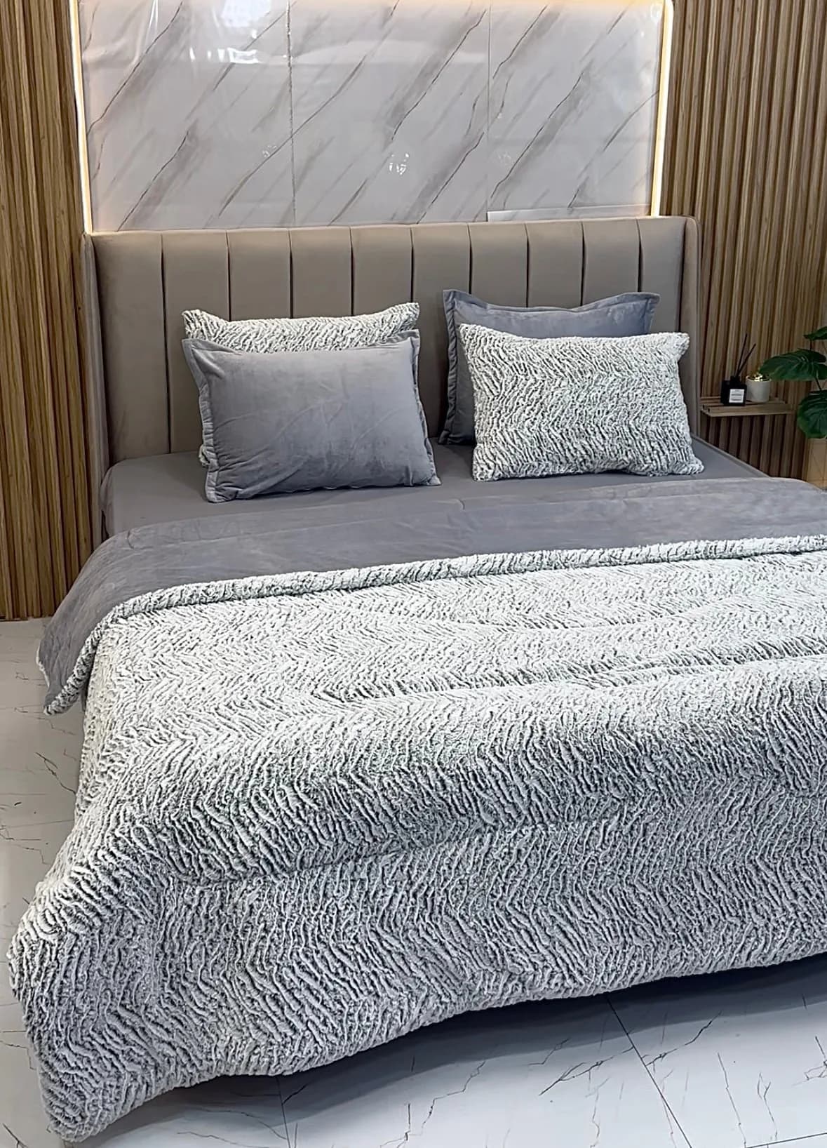Couette en velours grise – 5 pièces | Élégance & confort