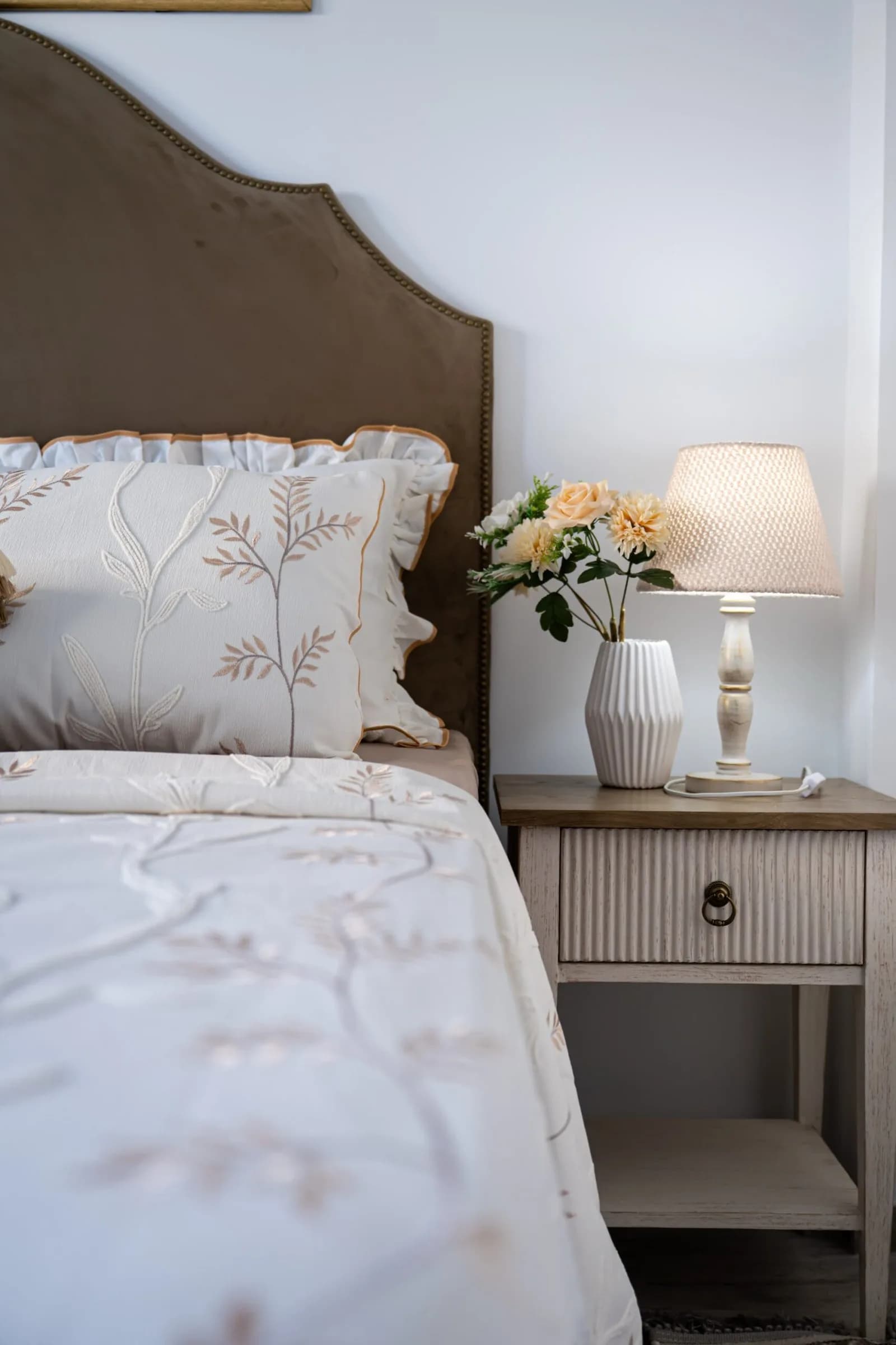 Parure de Lit Haute Gamme  Jacquard Brodé « Palais Royal » (7 Pièces) | A la Page