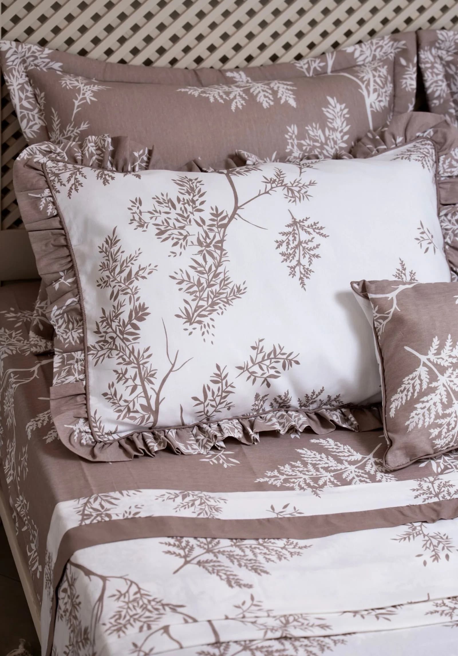 Parure de Lit Beige chic–  7 ou 10 Pièces