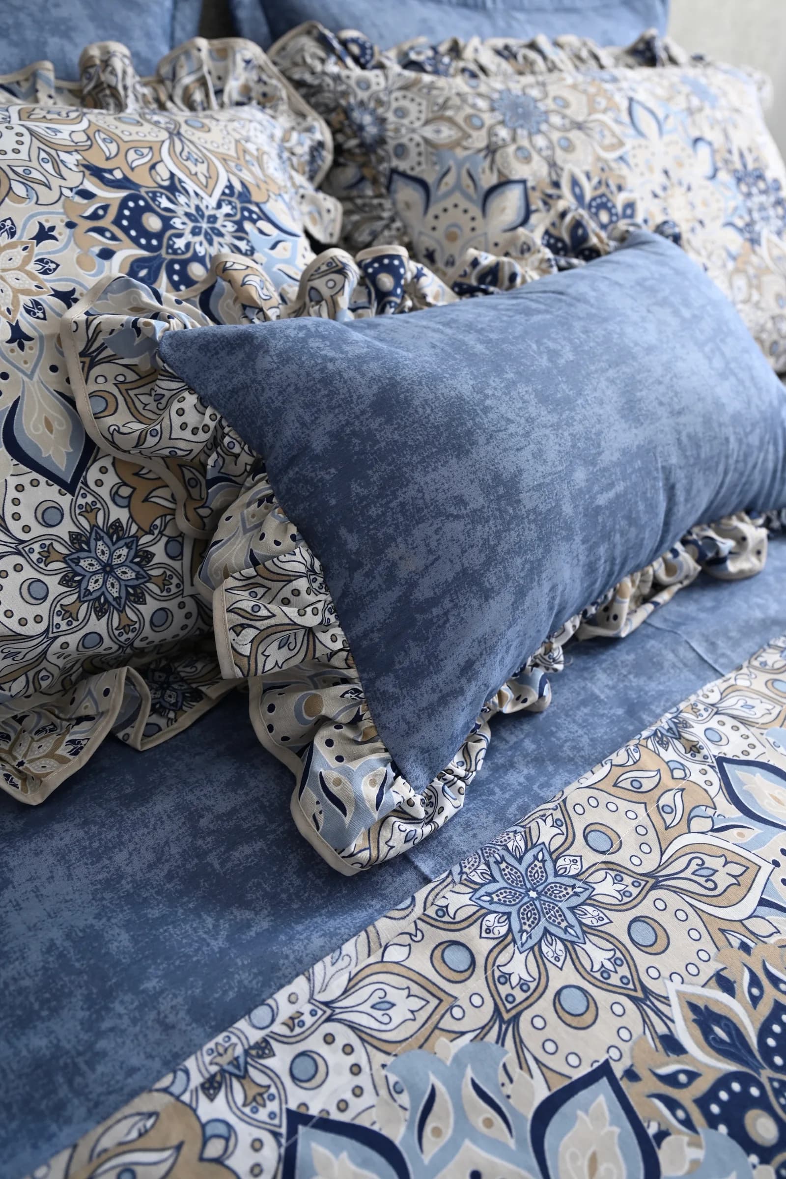 Parure de Lit (7 Pièces) «Bluebell »  | A la Page