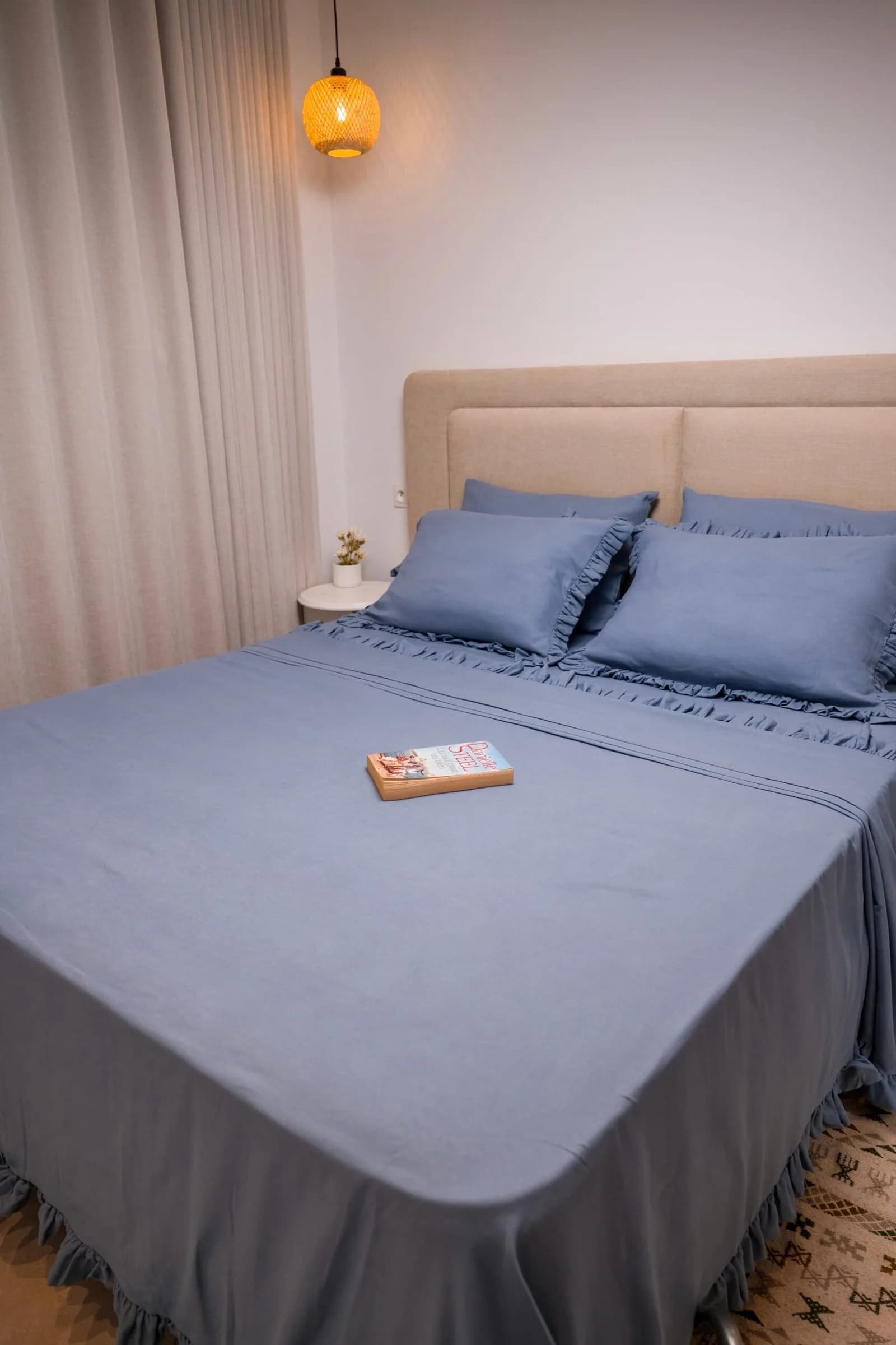 Parure de Lit Dusty Blue à volants  »6 Pièces »