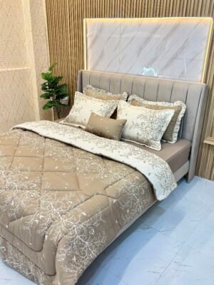 img_0517 Couette 2 Places 7 Pièces (220x240) avec 4 Taies d'Oreiller + Coussin et Housse de Matelas - Luxe et Confort