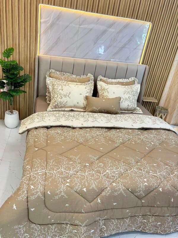 img_0524 Couette 2 Places 7 Pièces (220x240) avec 4 Taies d'Oreiller + Coussin et Housse de Matelas - Luxe et Confort