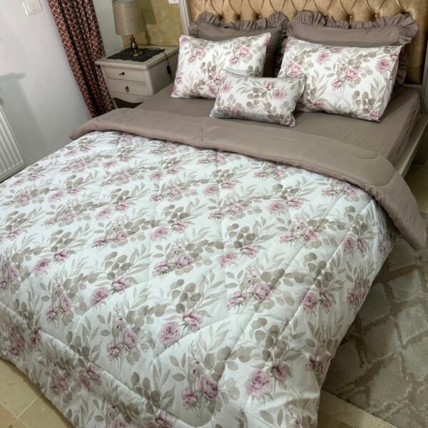 img_4361 Couette 2 Places 7 Pièces (220x240) avec 4 Taies d'Oreiller + Coussin et Housse de Matelas - Luxe et Confort