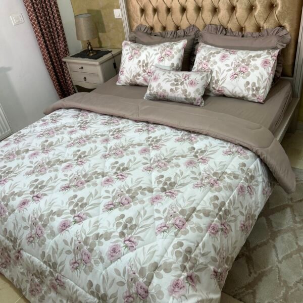 img_4362 Couette 2 Places 7 Pièces (220x240) avec 4 Taies d'Oreiller + Coussin et Housse de Matelas - Luxe et Confort