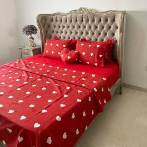 Parure de lit 7 pièces avec housse + drap + 4 taies + coussin déco