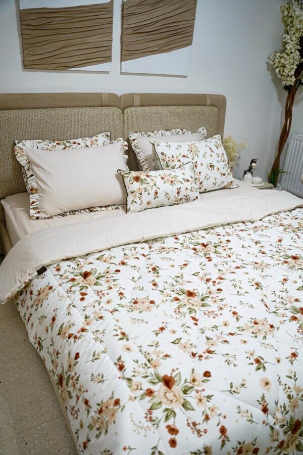 dsc01543 Couette 2 Places 7 Pièces (220x240) avec 4 Taies d'Oreiller + Coussin et Housse de Matelas - Luxe et Confort