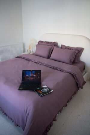 Housse de couette à volants mauve clair – Douceur et élégance moderne | Tunisie
