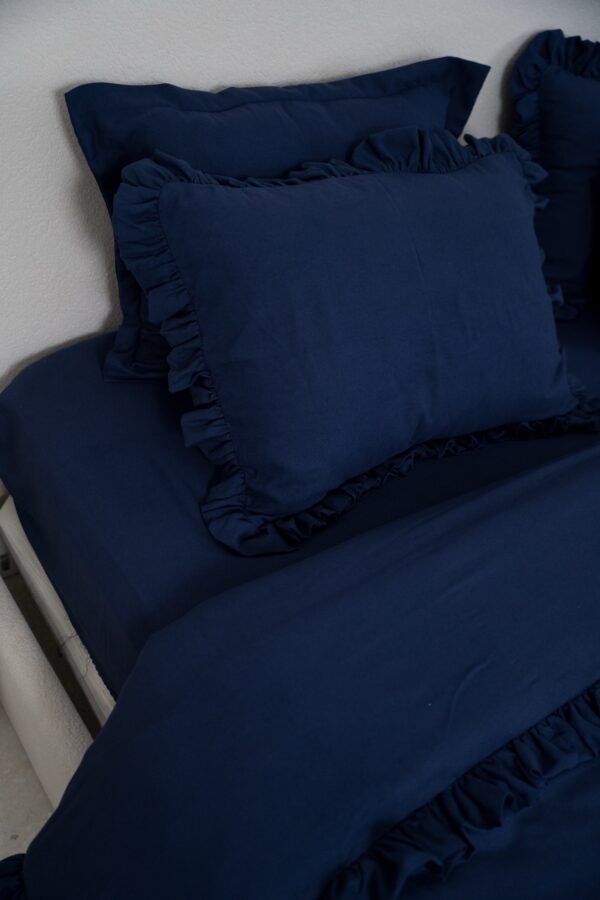 dsc01733-3 Housse de couette à volants bleu marine – Élégance intemporelle | Tunisie