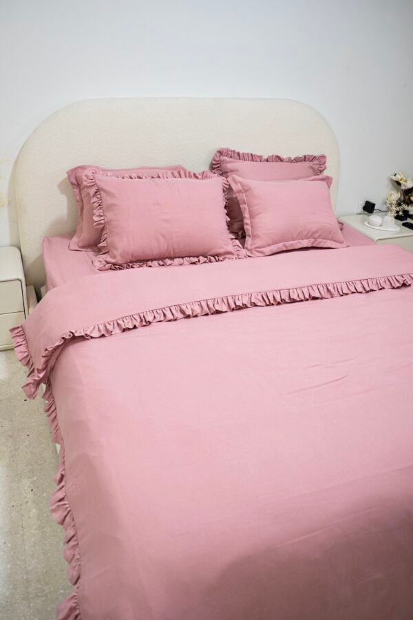 dsc01777 Housse de couette à volants rose poudré – Élégance et douceur | Tunisie