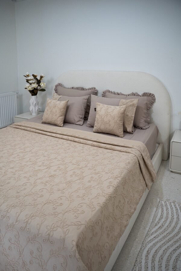 dsc01915-2 Parure de lit Jacar – Cappuccino