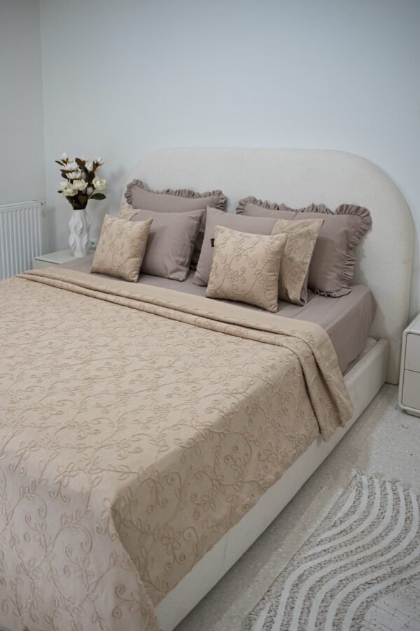 dsc01916-2 Parure de lit Jacar – Cappuccino