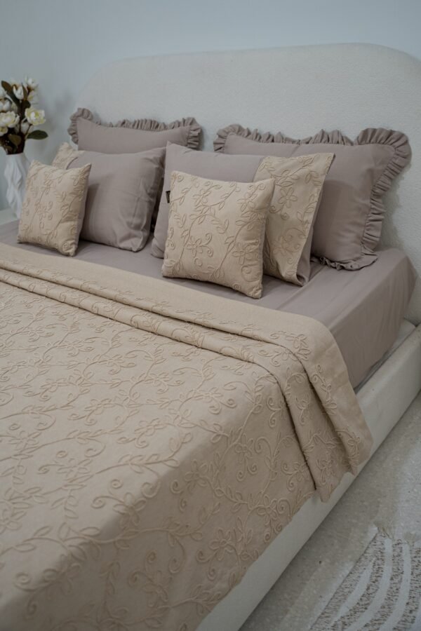 dsc01922-2 Parure de lit Jacar – Cappuccino