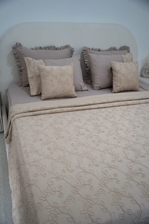 dsc01925-2 Parure de lit Jacar – Cappuccino