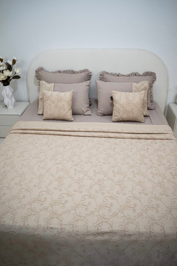 dsc01930-2 Parure de lit Jacar – Cappuccino