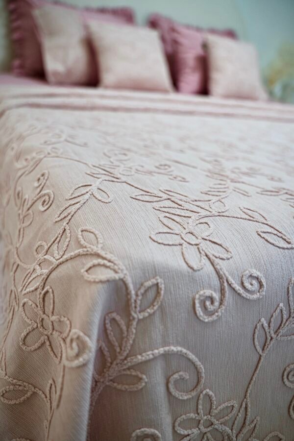 dsc01949 Parure de lit Jacar – Rose poudré