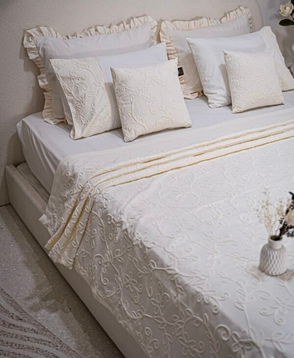 dsc01961 Parure de lit Jacar – Blanc