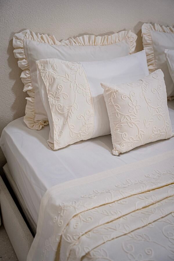 dsc01971 Parure de lit Jacar – Blanc