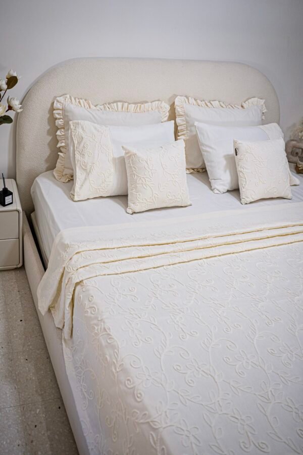 dsc01973 Parure de lit Jacar – Blanc