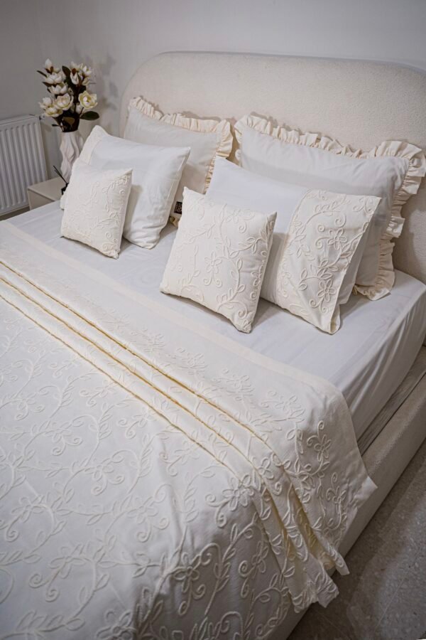 dsc01979 Parure de lit Jacar – Blanc