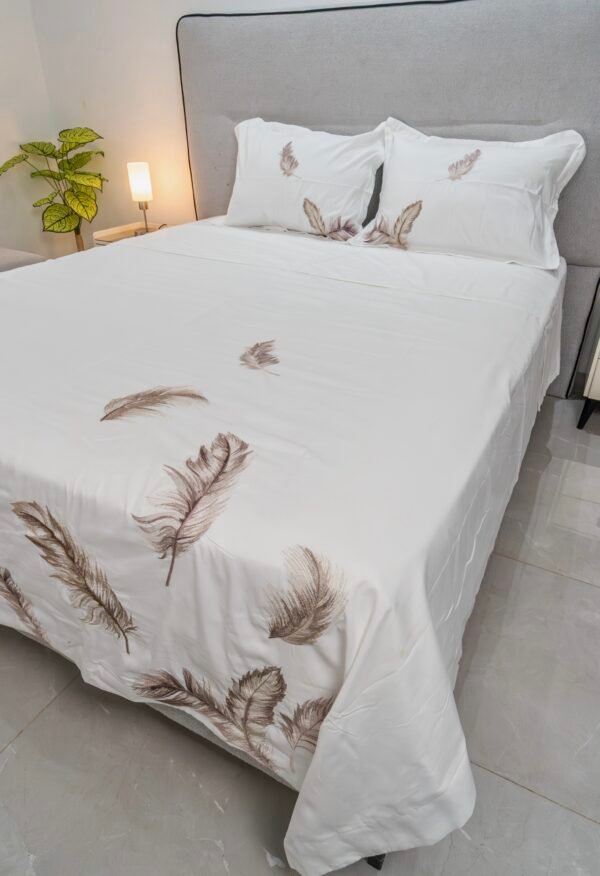 Housse de couette 100% Coton blanc pur Brodé "Plume" (4 pièces) | A la Page Tunisie