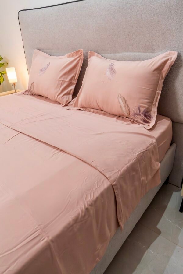 Housse de couette 100% Coton Rose Poudré Brodé "Plume" (4 pièces) | A la Page Tunisie