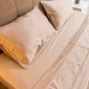 Parure de lit Satin de Coton Beige (4 pièces) | A la Page Tunisie