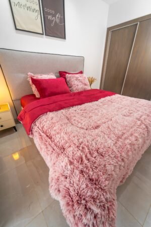 dsc00010-2 Couette Velours 2 places 240×230 cm Rose & Rouge | A la Page Tunisie