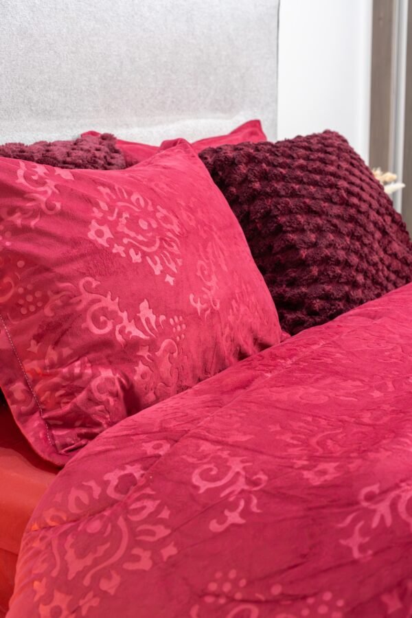 dsc09977 Couette Velours 2 places 240×230 cm Rouge Bordeaux | A la Page Tunisie