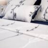 Parure de lit Haute Gamme  Jacquard Brodé "Minuit Blanc" (7 pièces) | A la Page