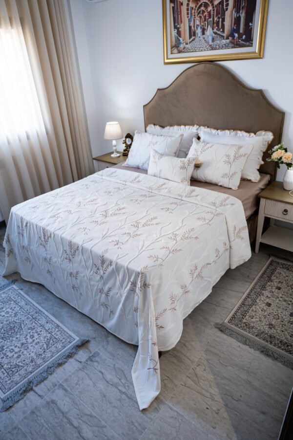 Parure de Lit Haute Gamme  Jacquard Brodé "Palais Royal" (7 Pièces) | A la Page