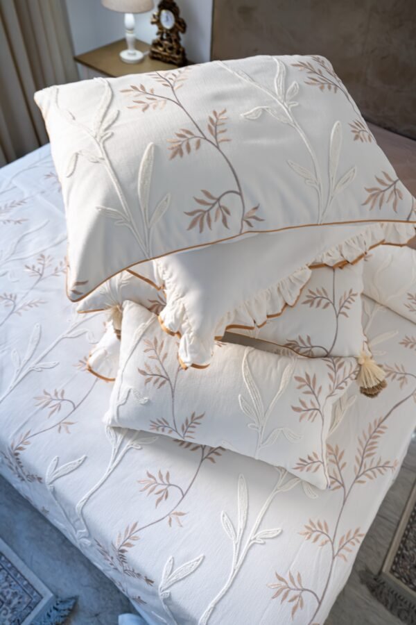 Parure de Lit Haute Gamme  Jacquard Brodé "Palais Royal" (7 Pièces) | A la Page