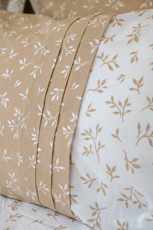 Parure de Lit 100% Coton "Sienna" Beige Végétal (Pack 6 Pièces) | A la Page