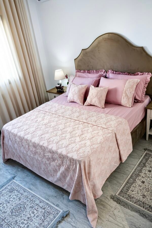 Parure de Lit Jacquard "Arabesque Romance" (Pack 8 Pièces) | A la Page